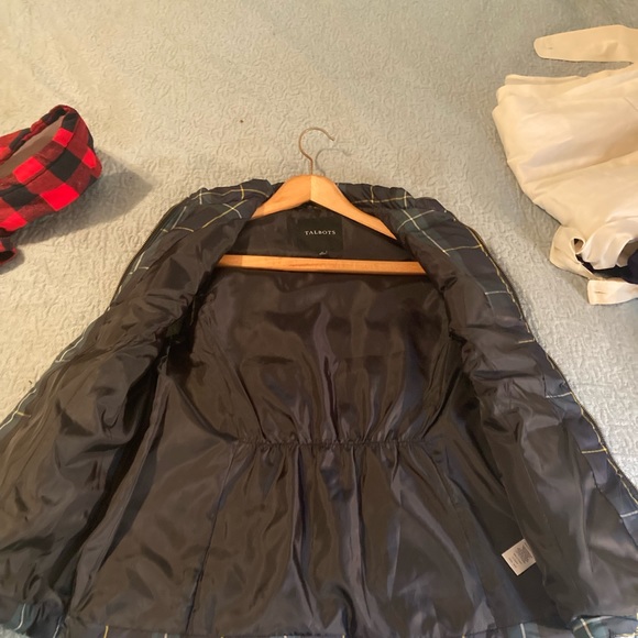 The Perfect Talbots Fall Vest - Size M - Picture 3 of 3